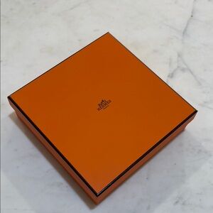 Hermès Orange Belt Box